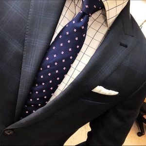 Meet your Posher, Suits